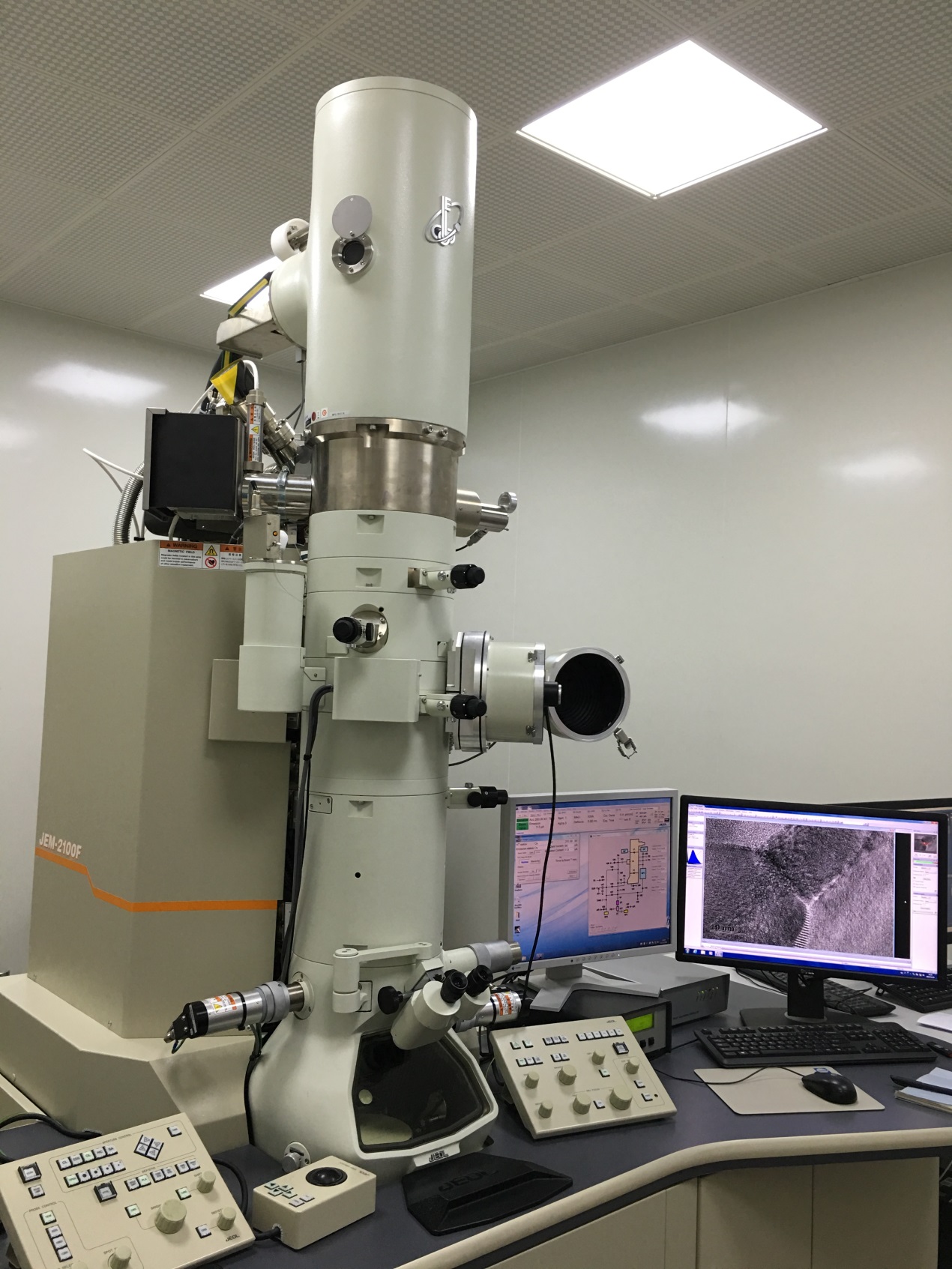 透射电子显微镜（TEM-EDS）